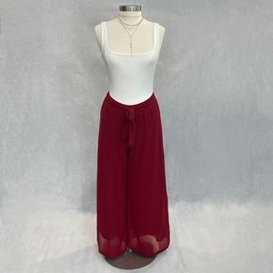 Wide leg pants